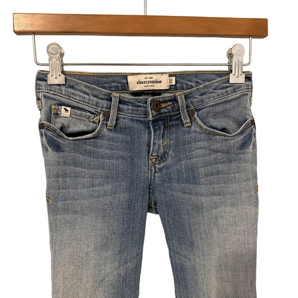 Abercrombie Kids Maddy Light Blue Jeans Size 10 Slim Stretch Pre-owned - Picture 2 of 11